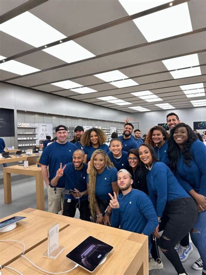 Do all employees get a W-2?