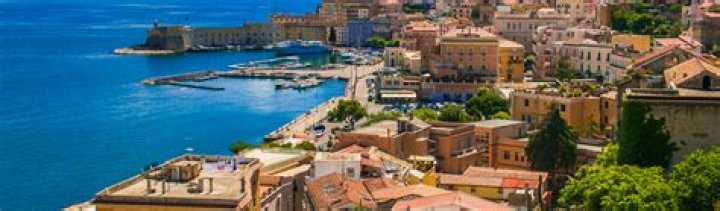 Who needs a pub 972?